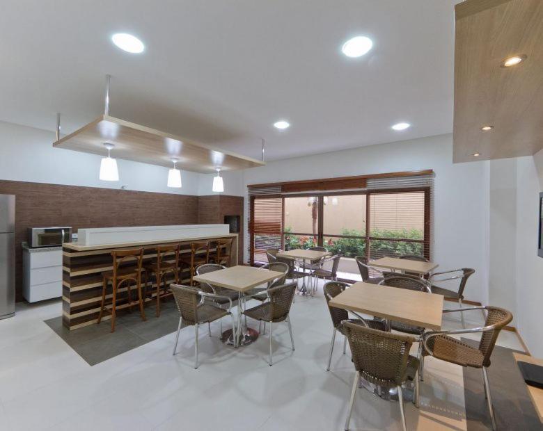 Alto Padrao! Shop. Estacao. Piscina, Sauna, Academia. Novo! Κουριτίμπα Εξωτερικό φωτογραφία