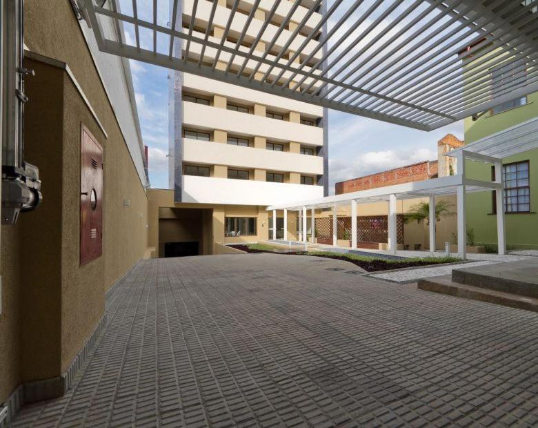 Alto Padrao! Shop. Estacao. Piscina, Sauna, Academia. Novo! Κουριτίμπα Εξωτερικό φωτογραφία